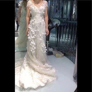 Ivory Wedding Dress